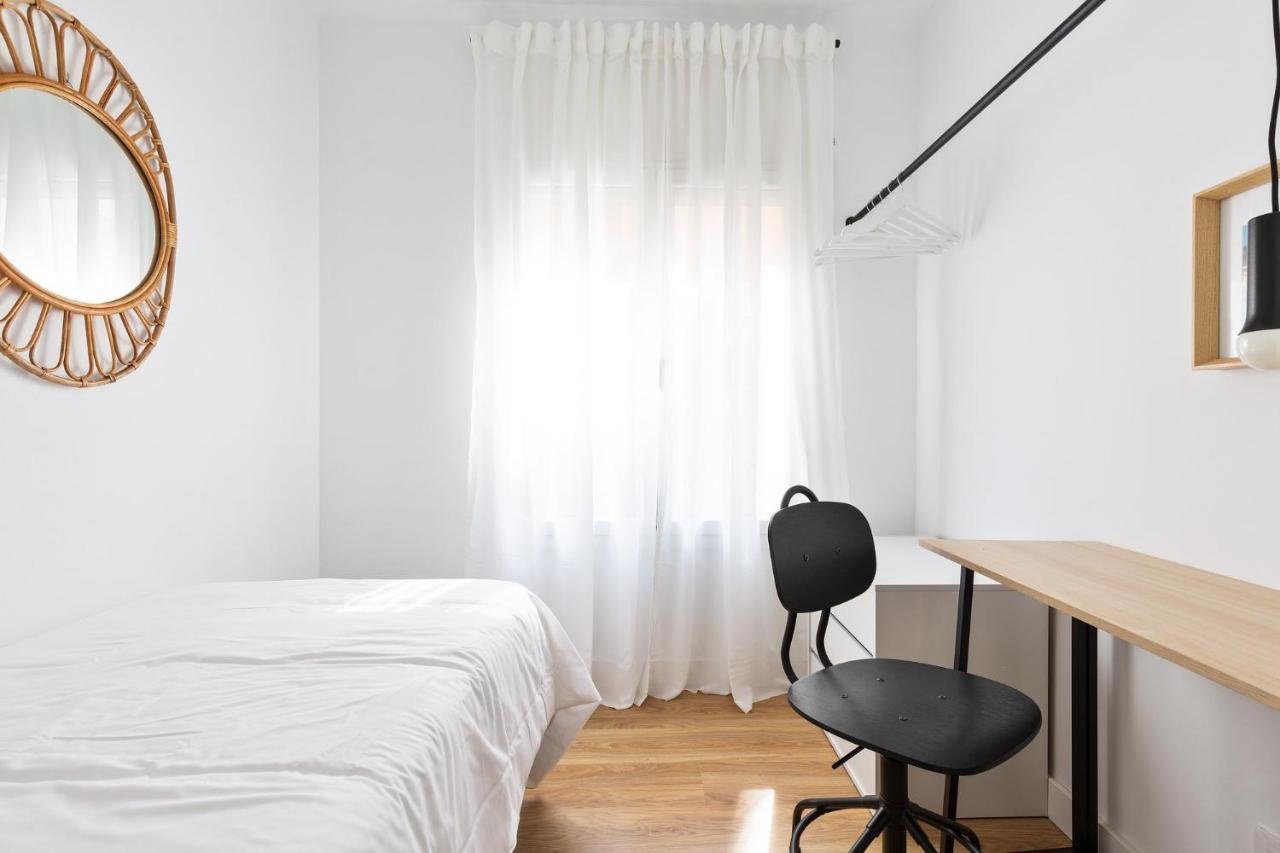 Wow Apartments By Olala Homes 오스피탈레트 데 요브레가트 외부 사진